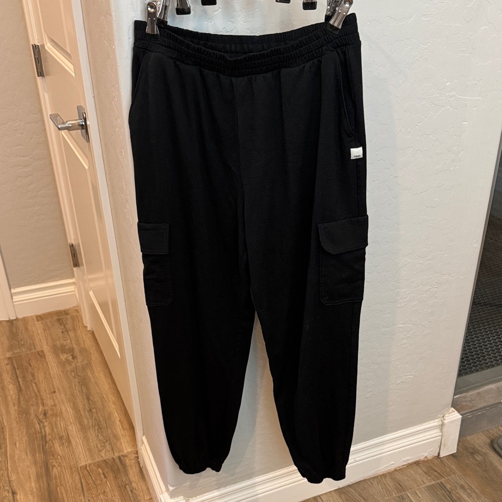 Vuori Charcoal Cargo Joggers